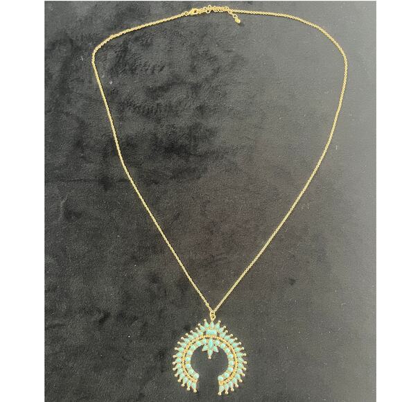 Navajo Inspired Goldtone and Faux Turquoise Pendant and 20-21" Necklace NWOT - Picture 2 of 5